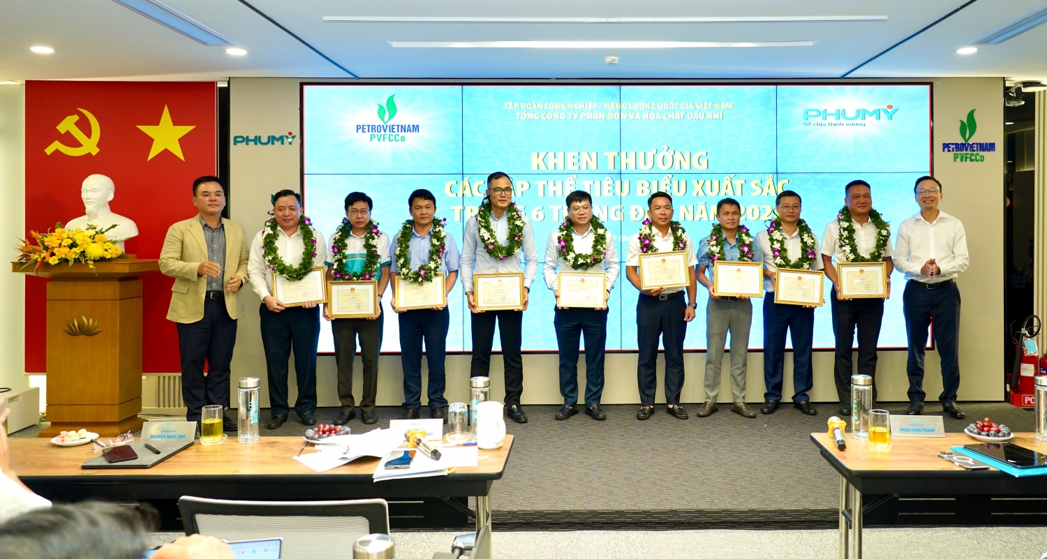 PVFCCo - Phú Mỹ giữ đà tăng trưởng, mở rộng động lực từ hóa chất PVFCCo - Phú Mỹ giữ đà tăng trưởng, mở rộng động lực từ hóa chất