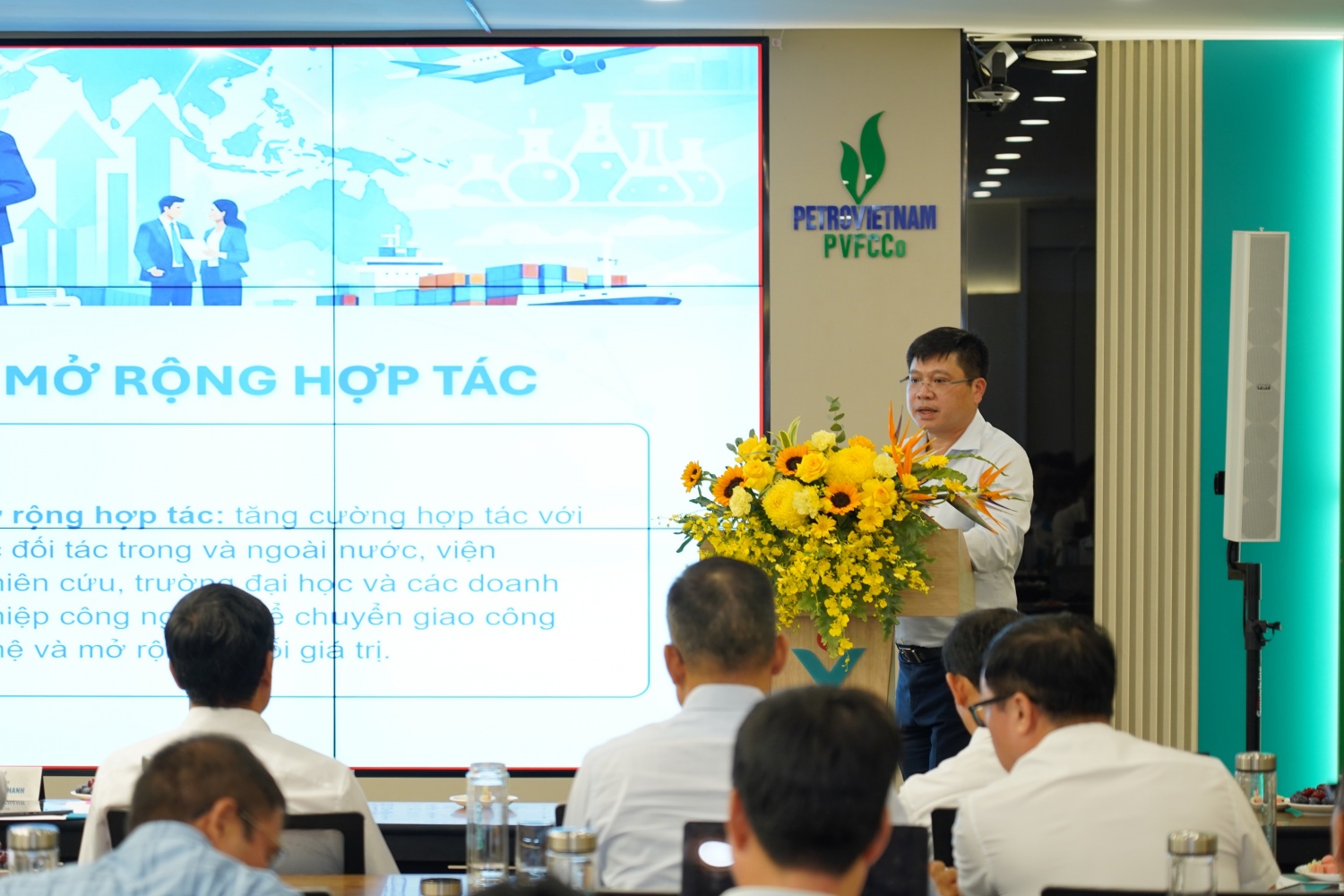 PVFCCo - Phú Mỹ giữ đà tăng trưởng, mở rộng động lực từ hóa chất PVFCCo - Phú Mỹ giữ đà tăng trưởng, mở rộng động lực từ hóa chất