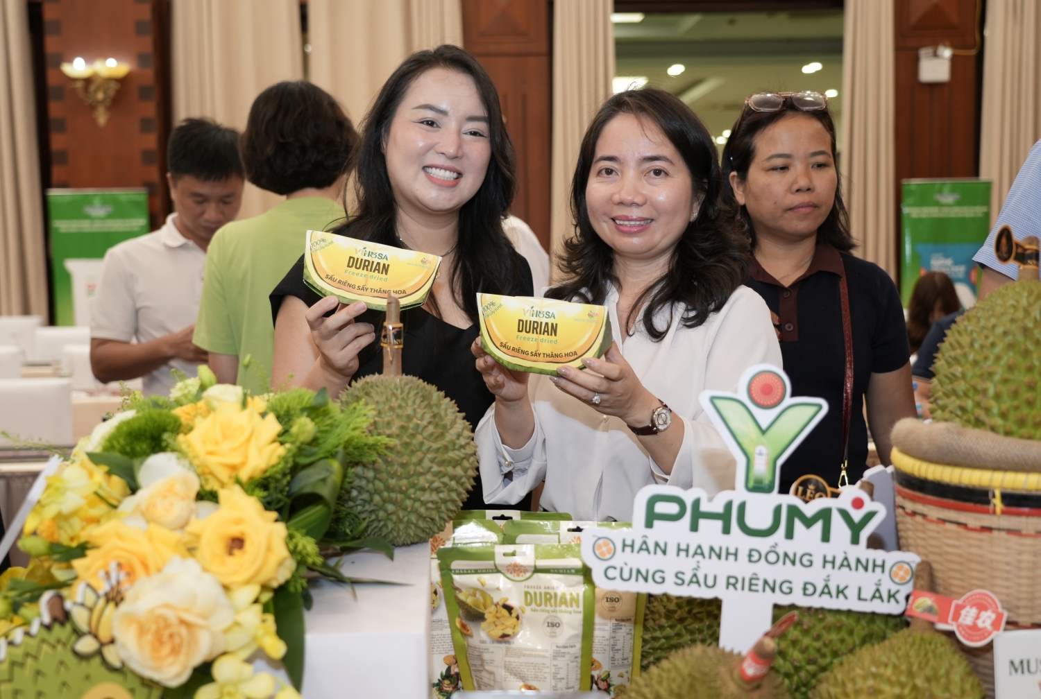 [Chùm ảnh] PVFCCo - Phú Mỹ đồng hành cùng Lễ hội Sầu riêng Đắk Lắk 2026