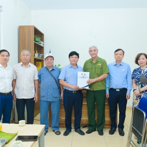 Petrovietnam thăm hỏi, động viên thương binh, nạn nhân chất độc da cam tại Hà Nội