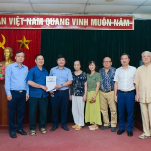 [VIDEO] Petrovietnam thăm hỏi, động viên thương binh, nạn nhân chất độc da cam tại Hà Nội