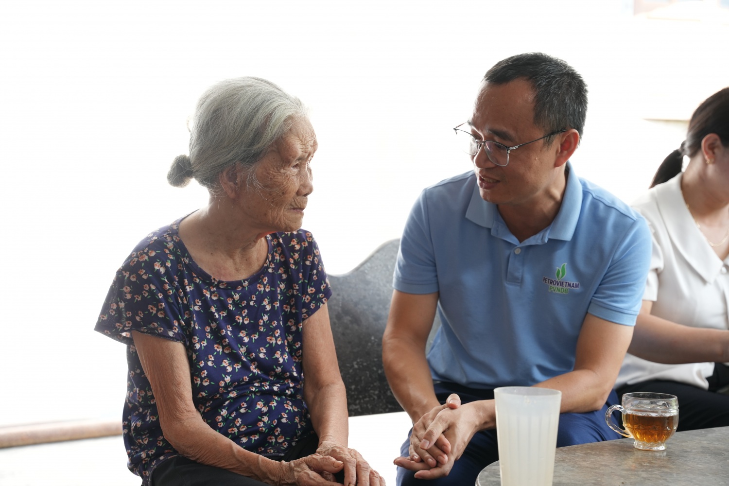PVNDB tri ân các anh hùng liệt sĩ và gia đình chính sách tại Thanh Hóa