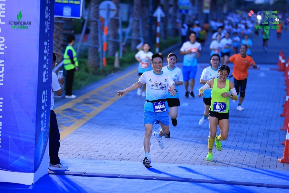 Các vận động viên hoàn thành cự ly 25 km
