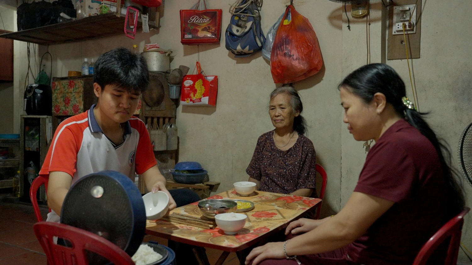 Từ nỗi đau di chứng da cam đến hành trình thắp sáng ước mơ y khoa