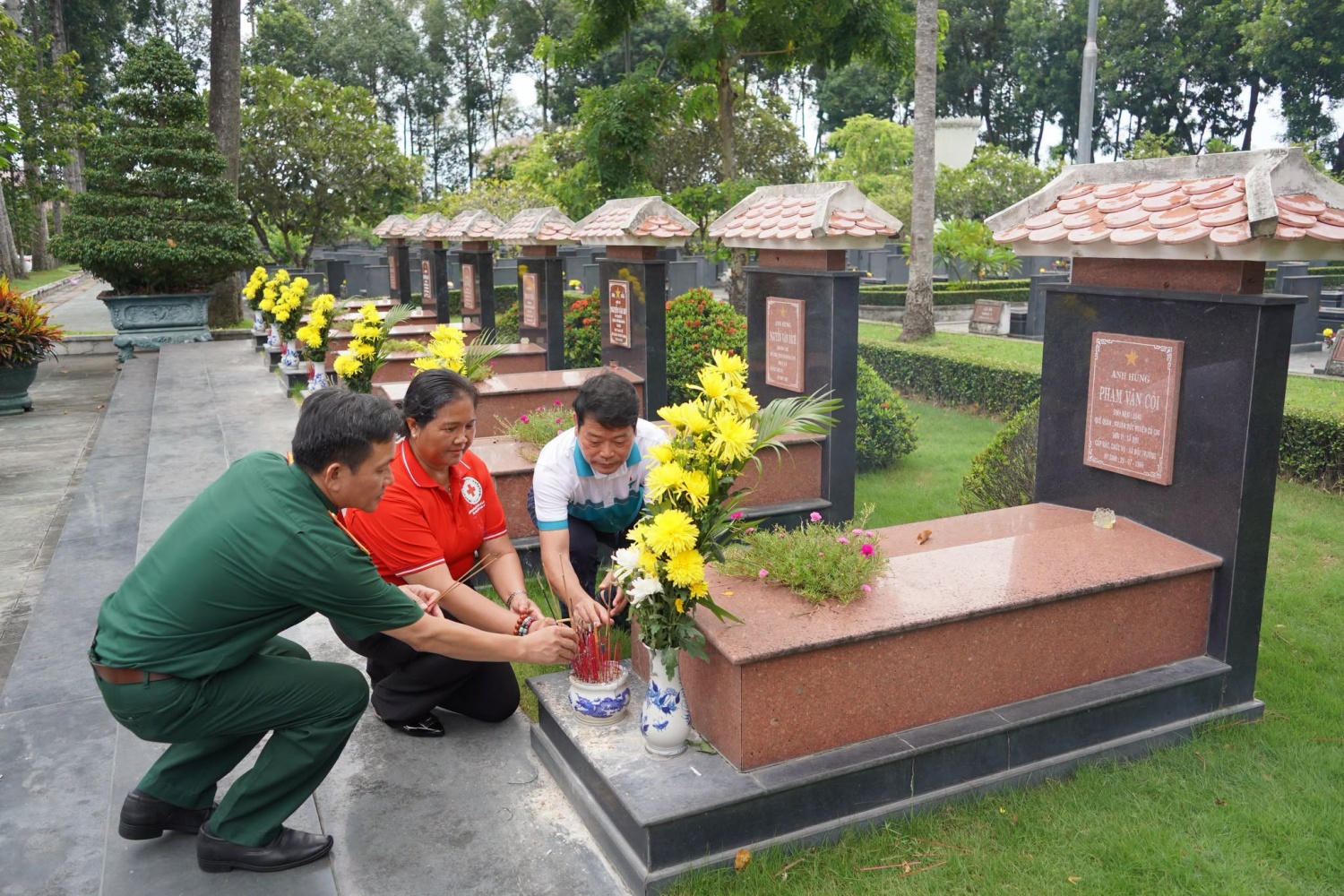 PVFCCo - Phú Mỹ lan tỏa đạo lý “Uống nước nhớ nguồn” nhân kỷ niệm Ngày Thương binh - Liệt sĩ