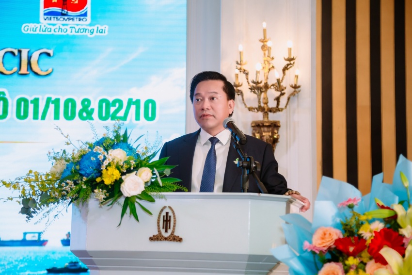 PVEP-HCM và Vietsovpetro ký kết hợp đồng EPCIC Dự án phát triển mỏ Kình Ngư Vàng (Lô 01/10&02/10)
