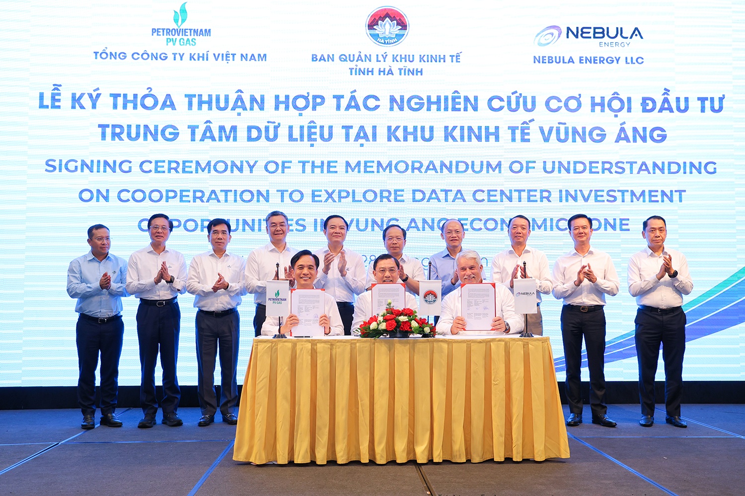 Hà Tĩnh, PV GAS và Nebula Energy hợp tác nghiên cứu đầu tư Trung tâm Dữ liệu tích hợp hạ tầng LNG tại Vũng Áng