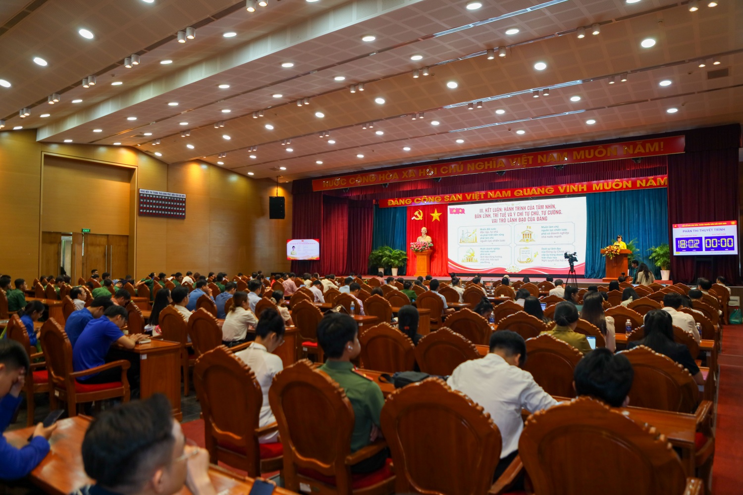 Đại diện Petrovietnam đạt giải Ba Hội thi Báo cáo viên, tuyên truyền viên giỏi Khu vực II