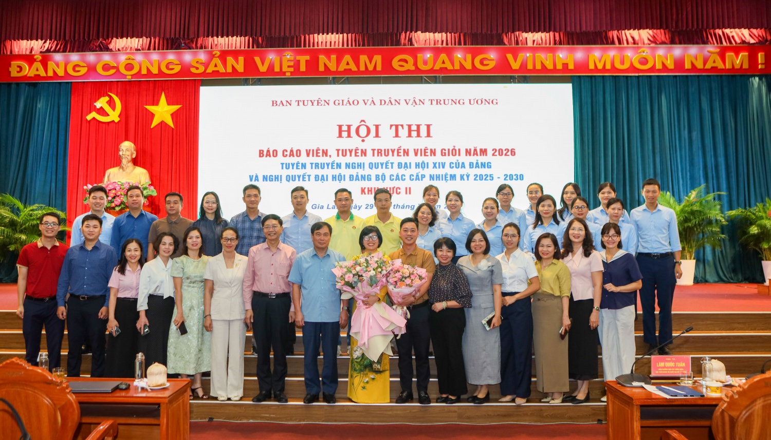 Đại diện Petrovietnam đạt giải Ba Hội thi Báo cáo viên, tuyên truyền viên giỏi Khu vực II