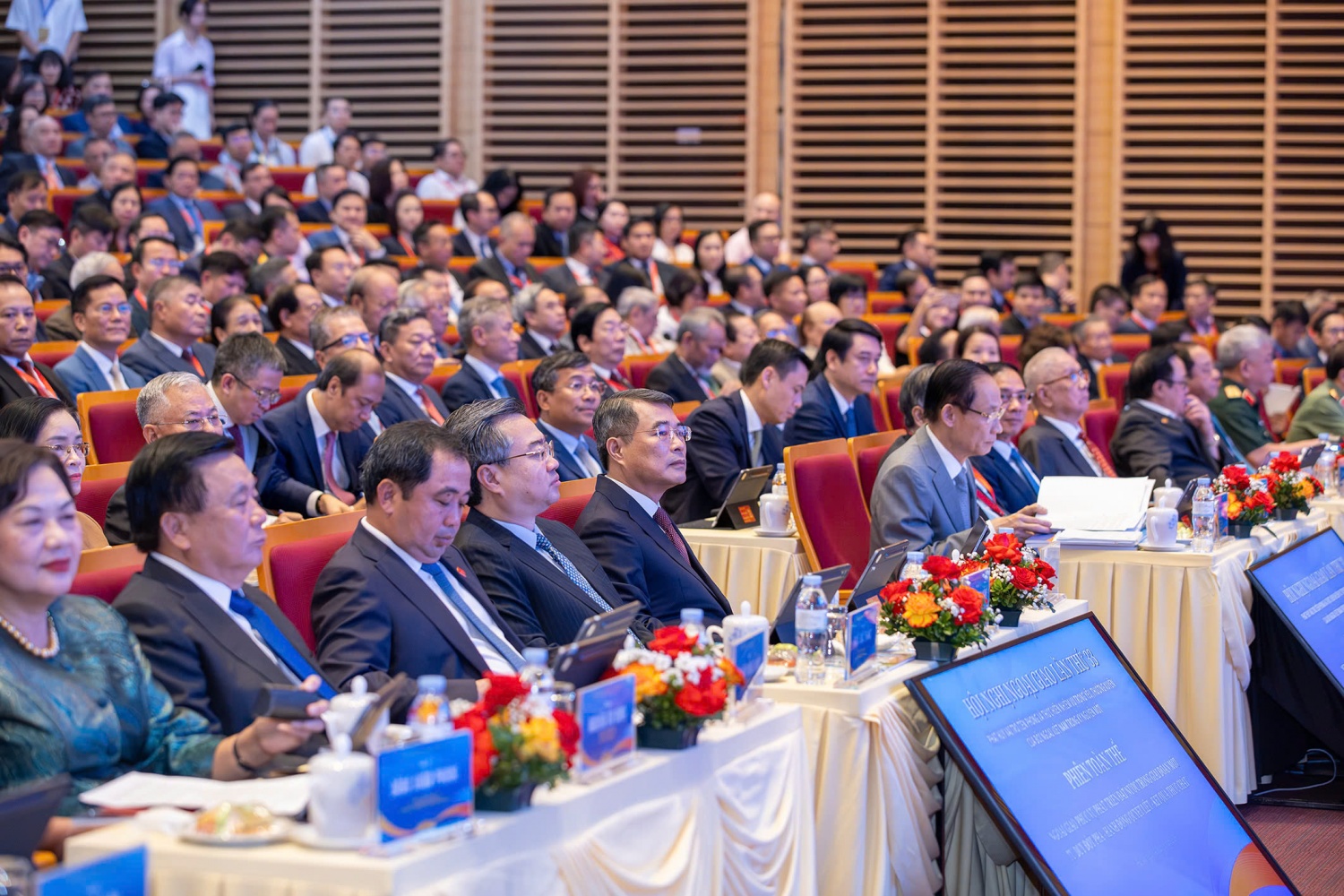 Ngoại giao trong giai đoạn mới: Tư duy đột phá, hành động quyết liệt, kết quả thực chất