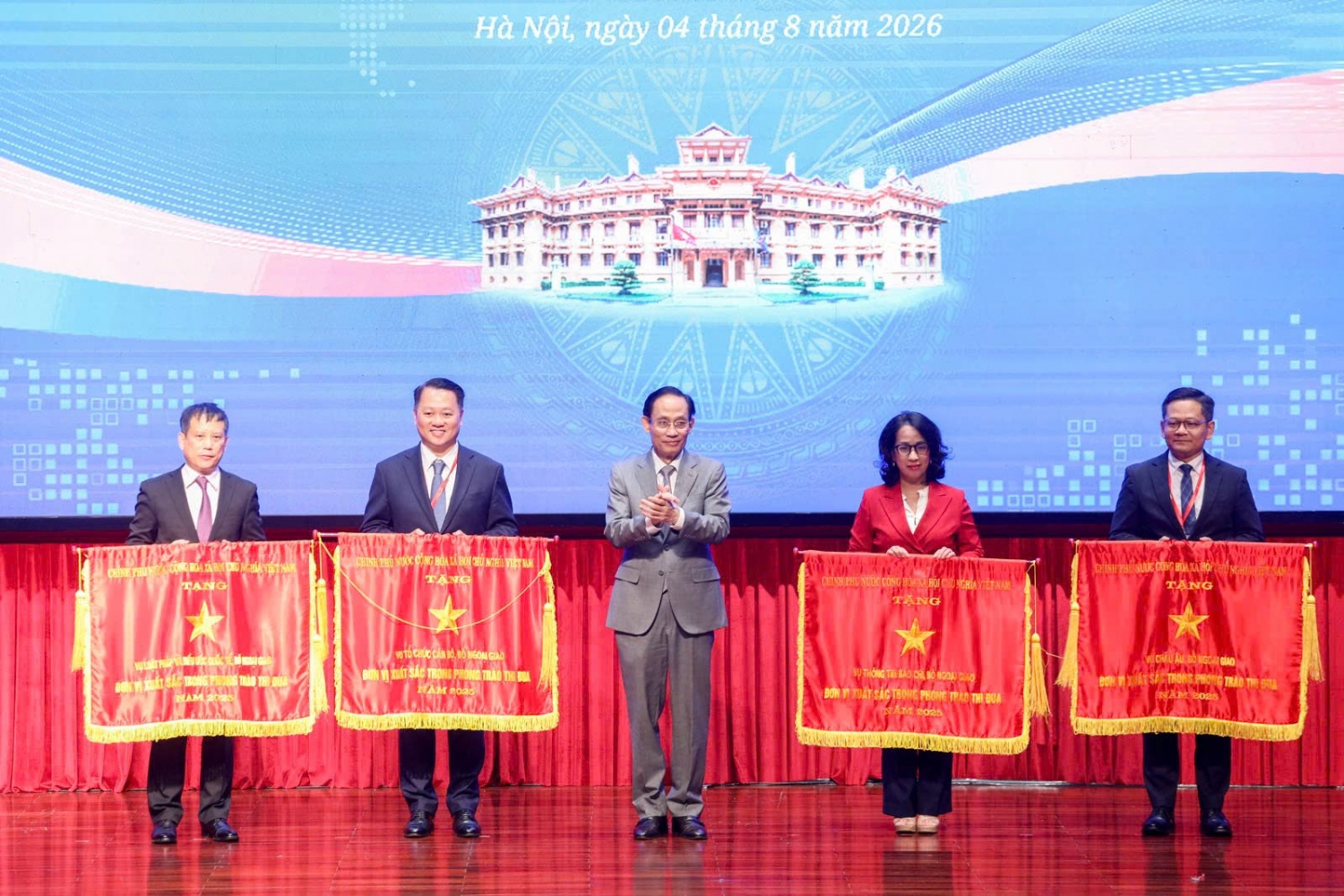 Ngoại giao trong giai đoạn mới: Tư duy đột phá, hành động quyết liệt, kết quả thực chất