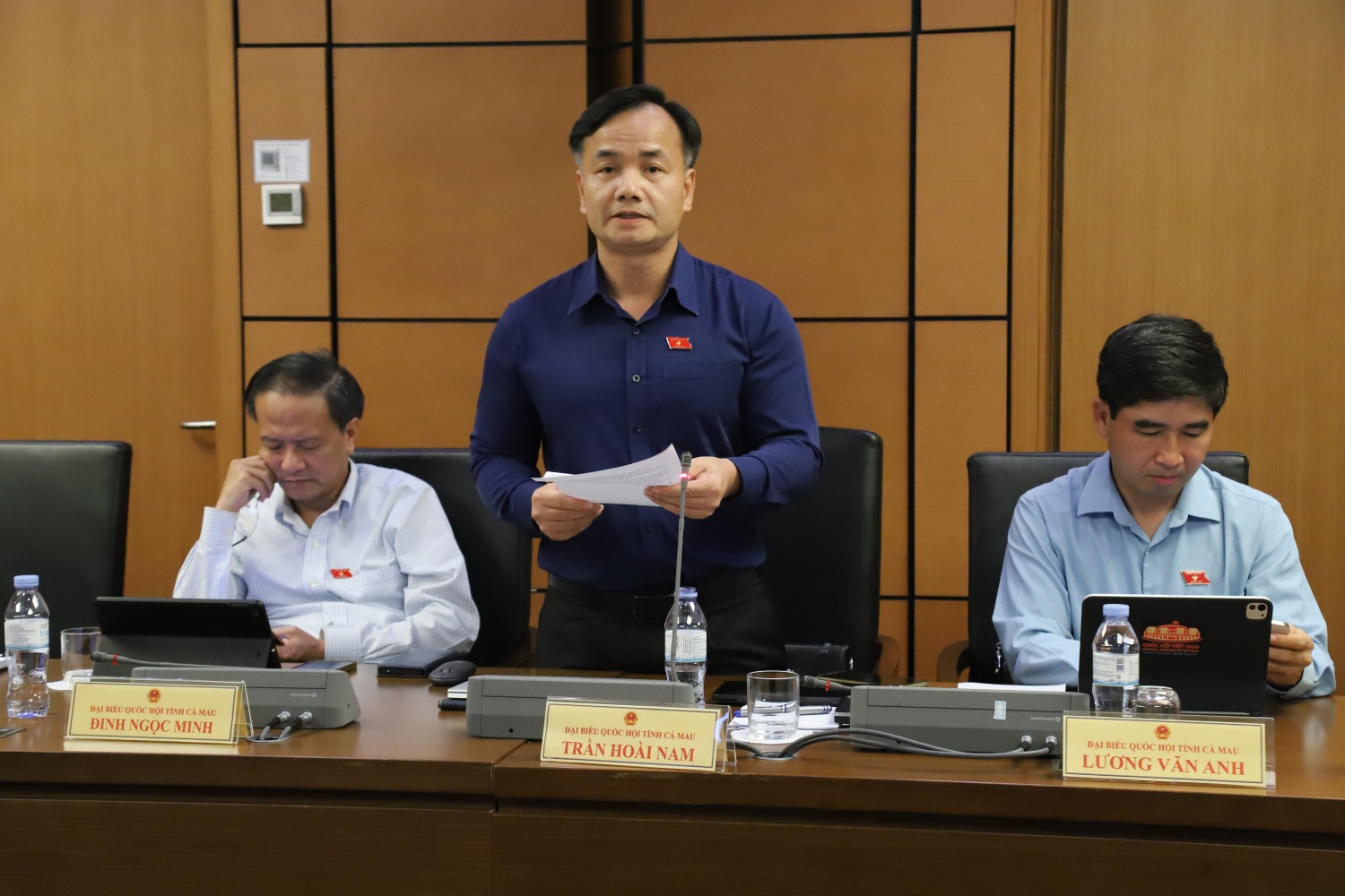 ĐBQH Phan Đức Hiếu: Cần tận dụng tối đa nguồn lực, hạ tầng dầu khí cho phát triển năng lượng mới ĐBQH Phan Đức Hiếu: Cần tận dụng tối đa nguồn lực, hạ tầng dầu khí cho phát triển năng lượng mới