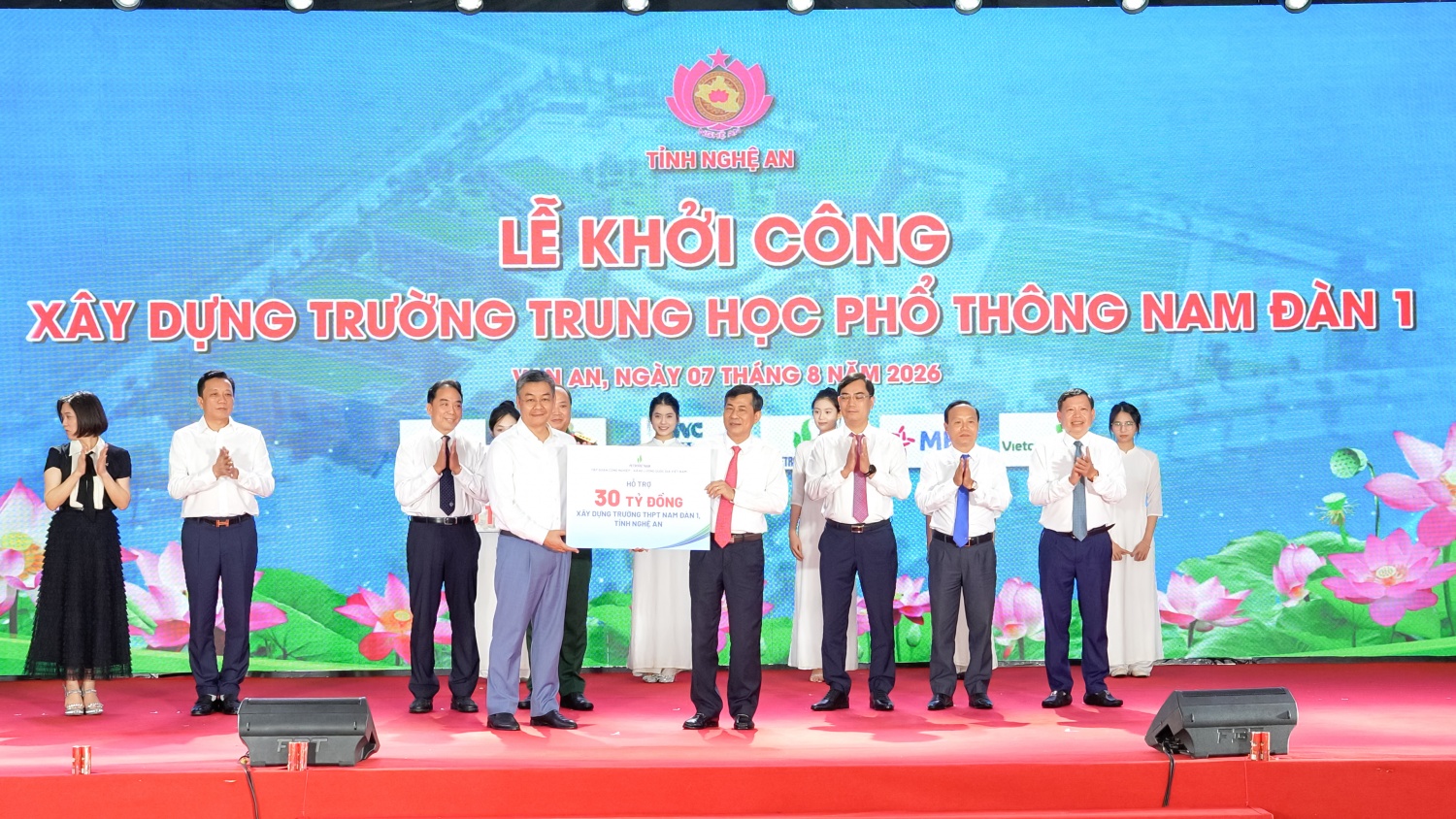Petrovietnam đồng hành xây dựng Trường THPT Nam Đàn 1