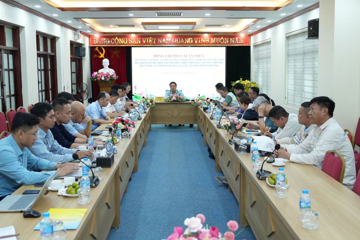 TKV tập trung cao độ triển khai dự án NMNĐ Na Dương II và hệ thống FGD NMNĐ Na Dương I TKV tập trung cao độ triển khai dự án NMNĐ Na Dương II và hệ thống FGD NMNĐ Na Dương I