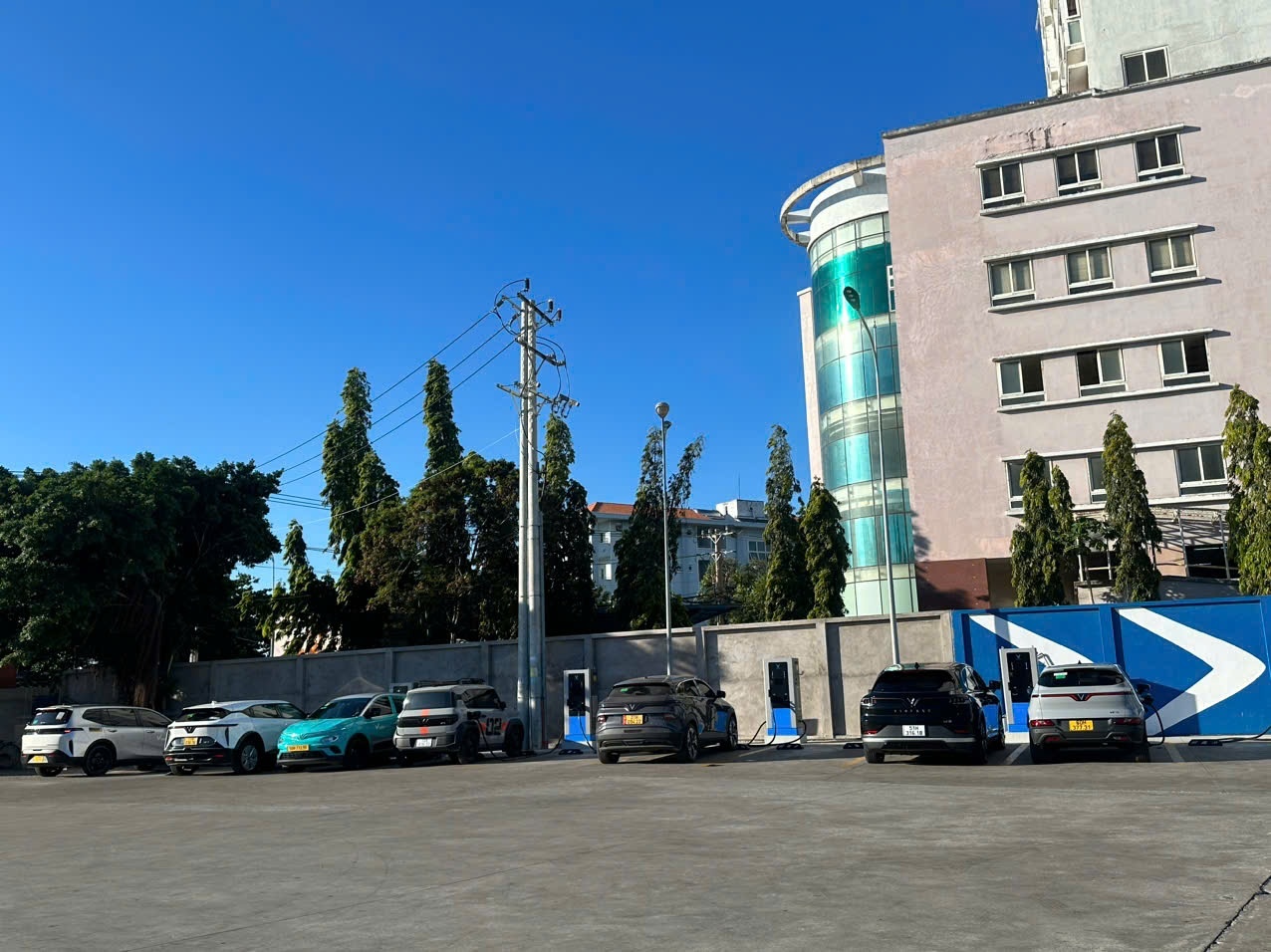hệ thống trạm sạc tại CHXD của PVOIL hoạt động hiệu quả