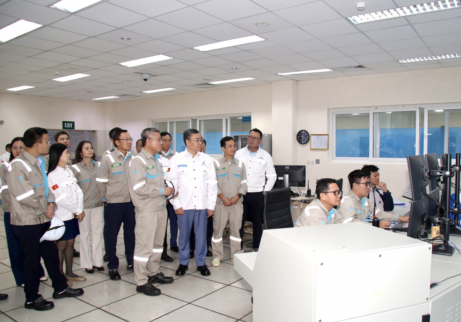 Tổng Giám đốc PETROVIETNAM Lê Mạnh Cường kiểm tra hoạt động tại NM Đạm Phú Mỹ, NMĐ Nhơn Trạch 3&4