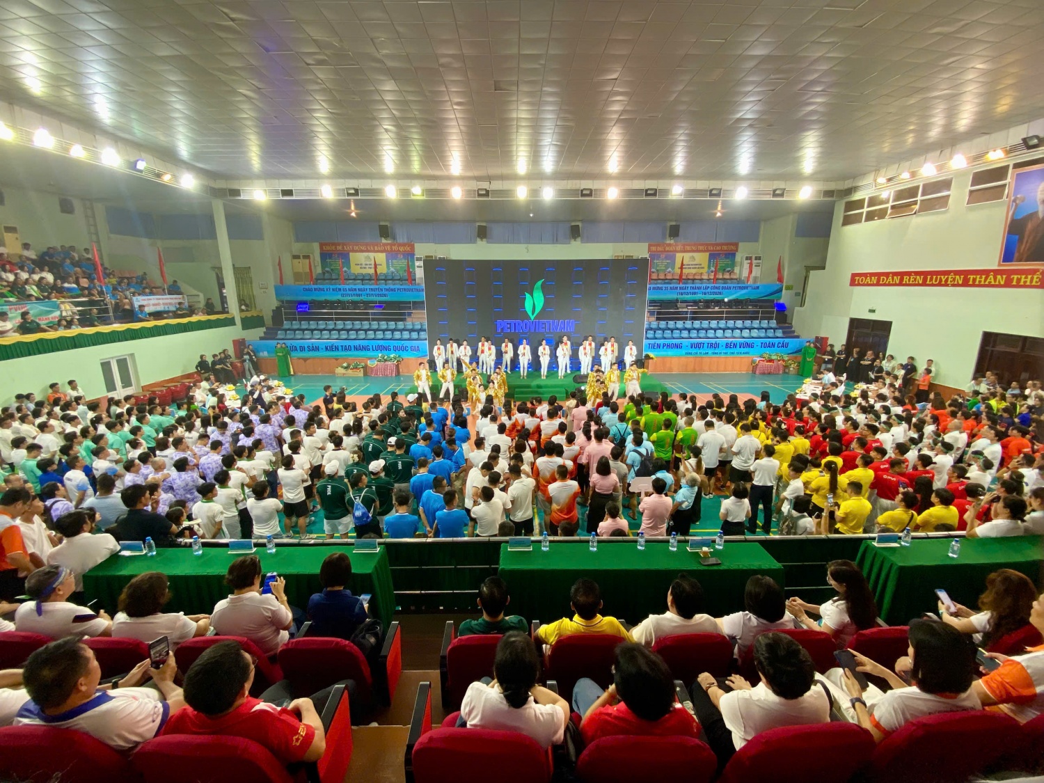 Sôi động Lễ khai mạc Hội thao Petrovietnam năm 2026 khu vực phía Nam
