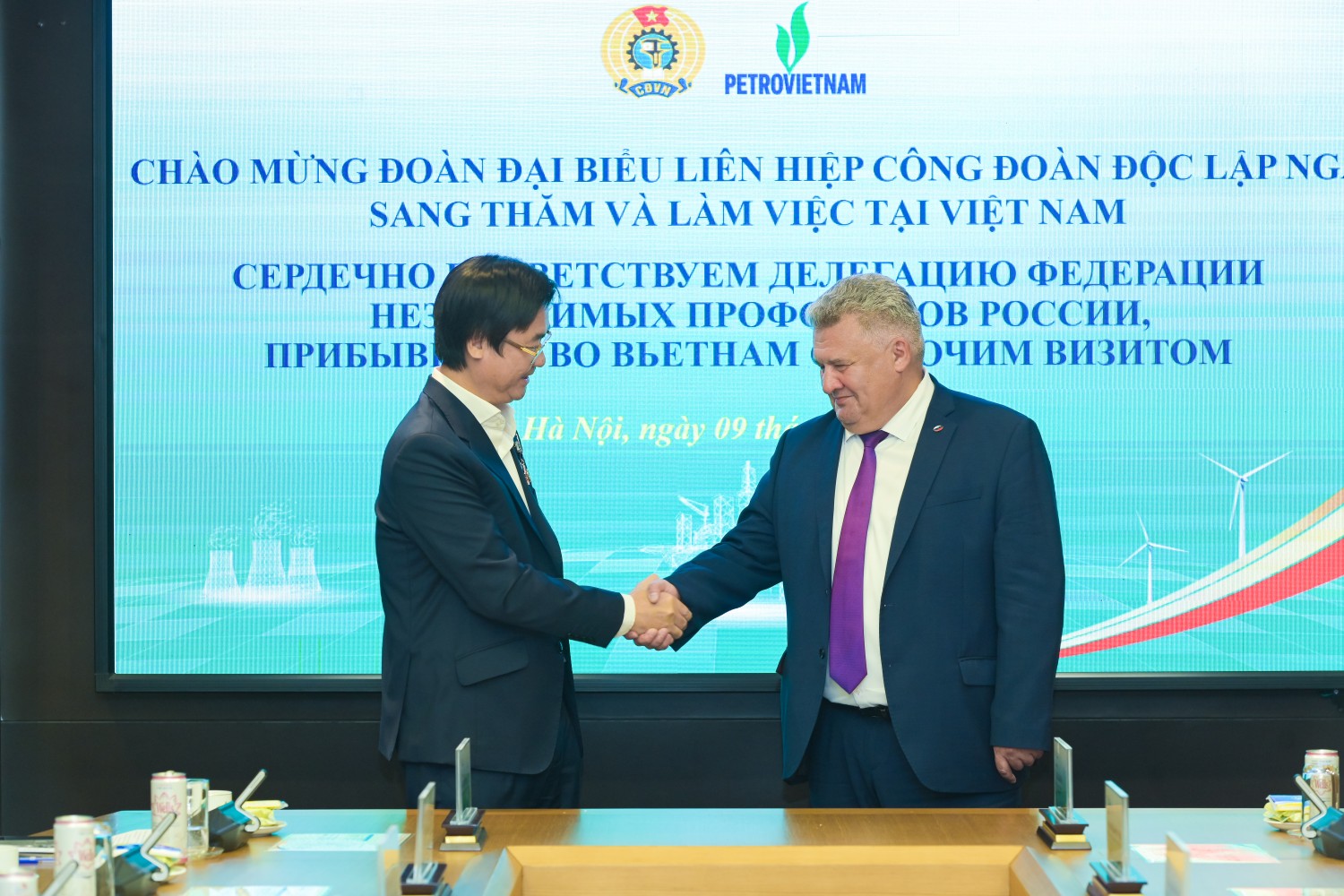Công đoàn PETROVIETNAM tăng cường hợp tác với Liên hiệp Công đoàn Độc lập Nga