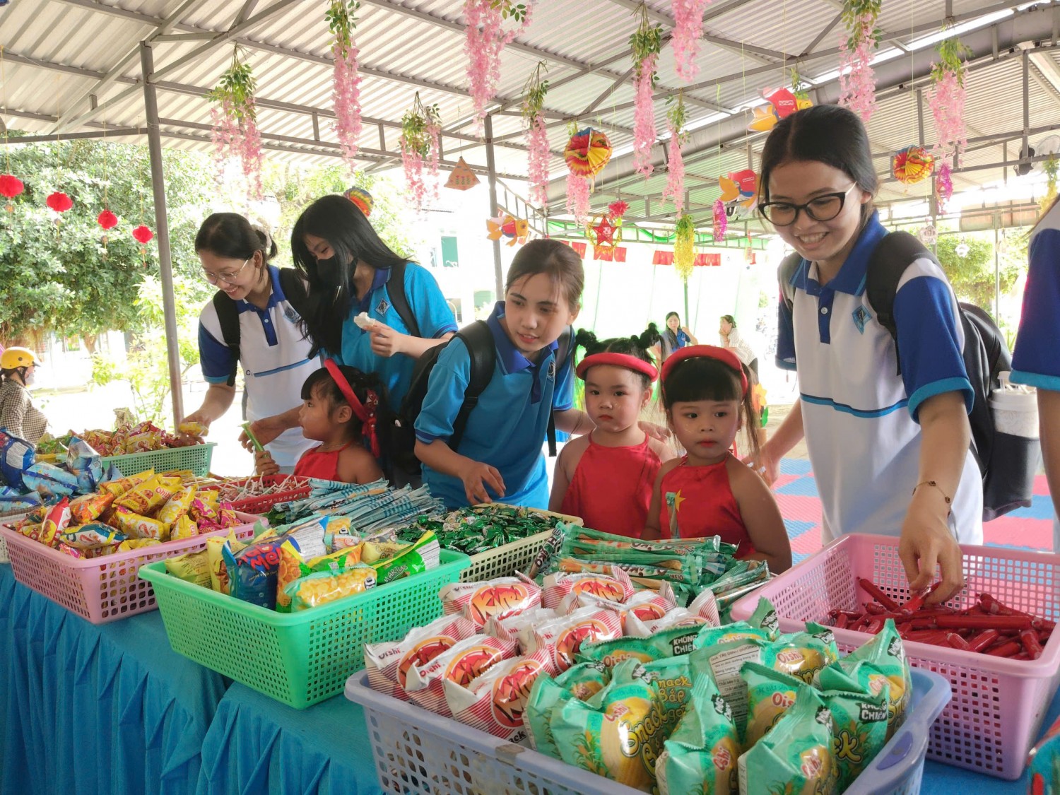 PTSC: Vui Tết Trung thu - Gắn kết yêu thương PTSC: Vui Tết Trung thu - Gắn kết yêu thương