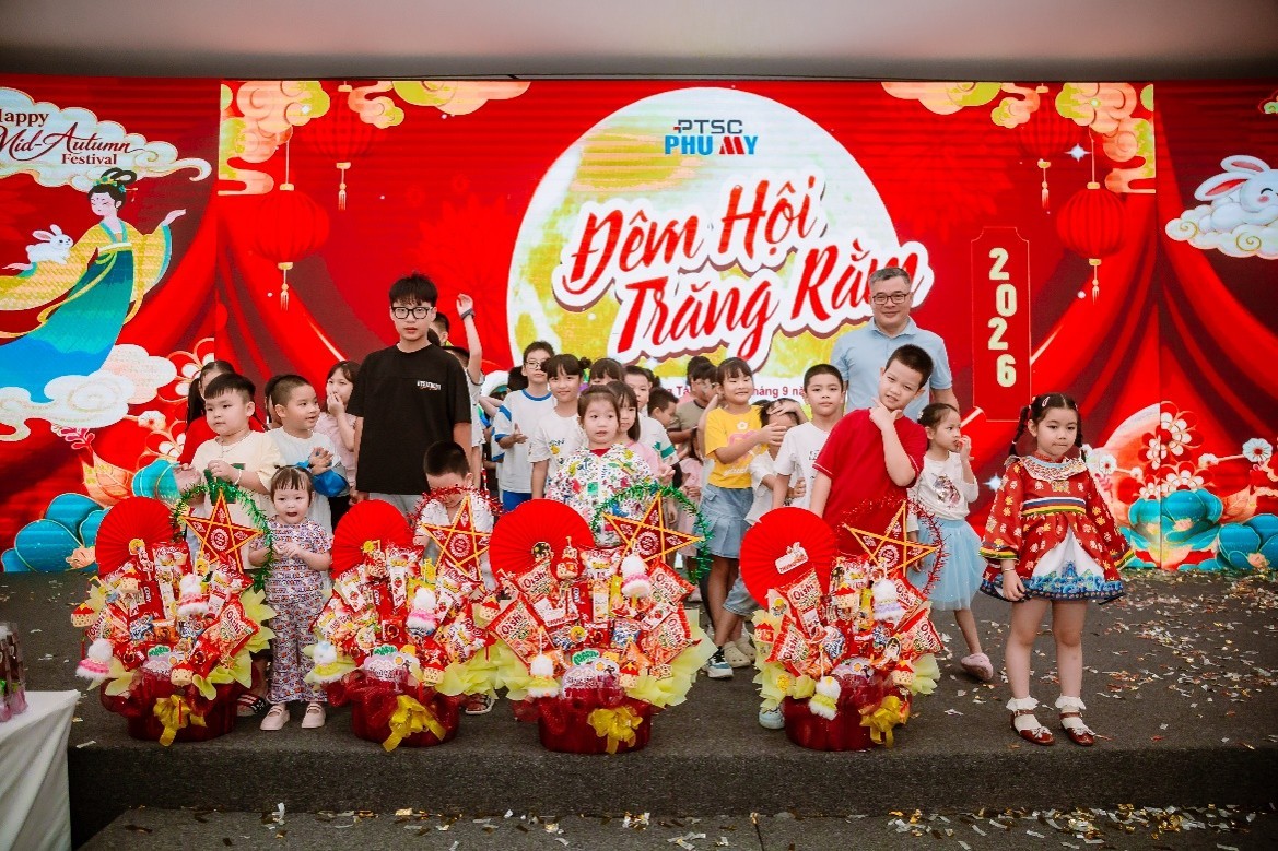 PTSC: Vui Tết Trung thu - Gắn kết yêu thương PTSC: Vui Tết Trung thu - Gắn kết yêu thương