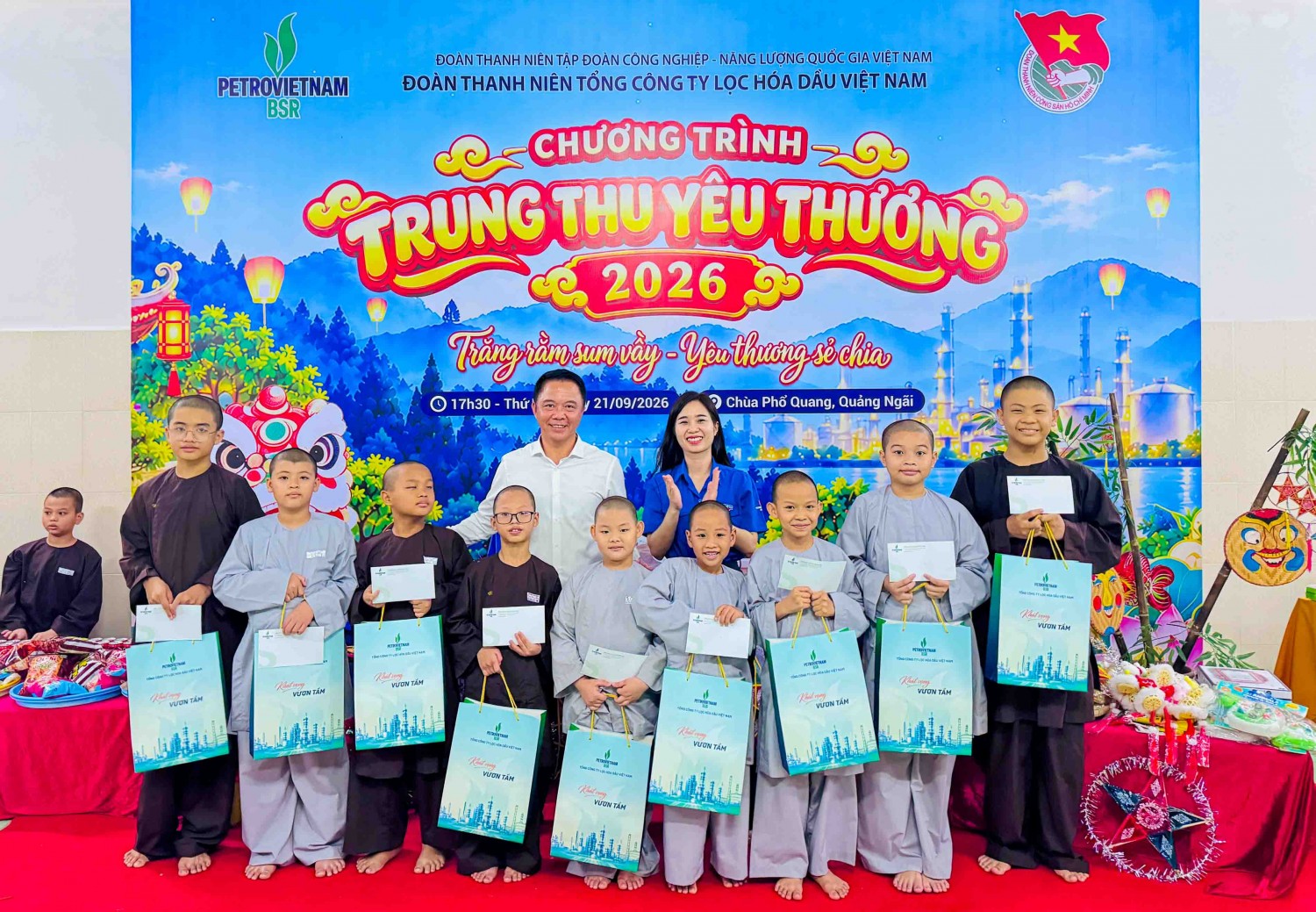 BSR thắp sáng ước mơ, mang Trung thu trọn vẹn yêu thương đến với thiếu nhi khó khăn