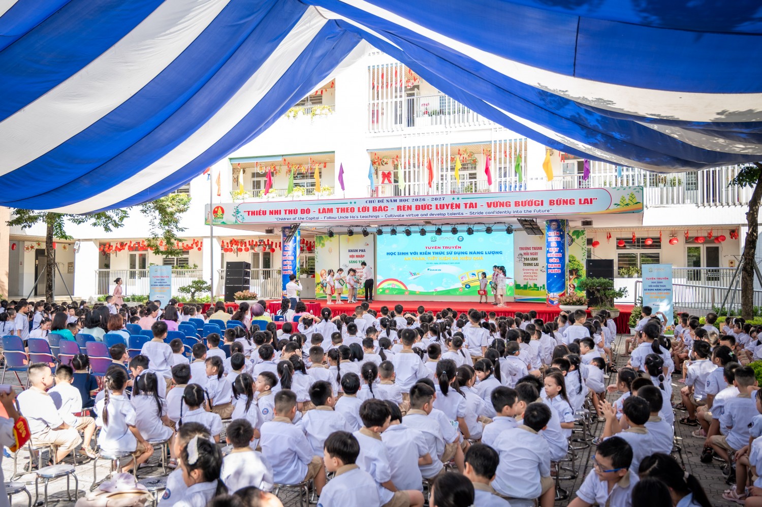 Hơn 1.200 học sinh được trang bị kiến thức sử dụng năng lượng hiệu quả Hơn 1.200 học sinh được trang bị kiến thức sử dụng năng lượng hiệu quả