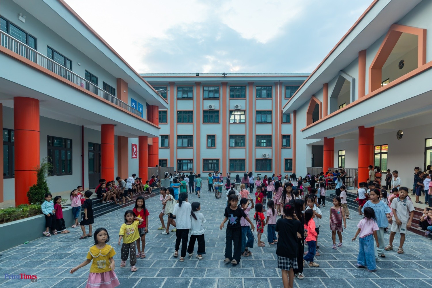 PETROVIETNAM - Phong Thổ: Trường học hạnh phúc