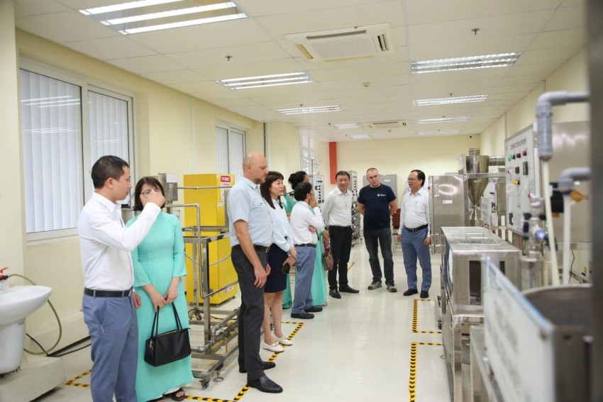 PVU và Vietsovpetro tăng cường hợp tác đào tạo, nghiên cứu khoa học
