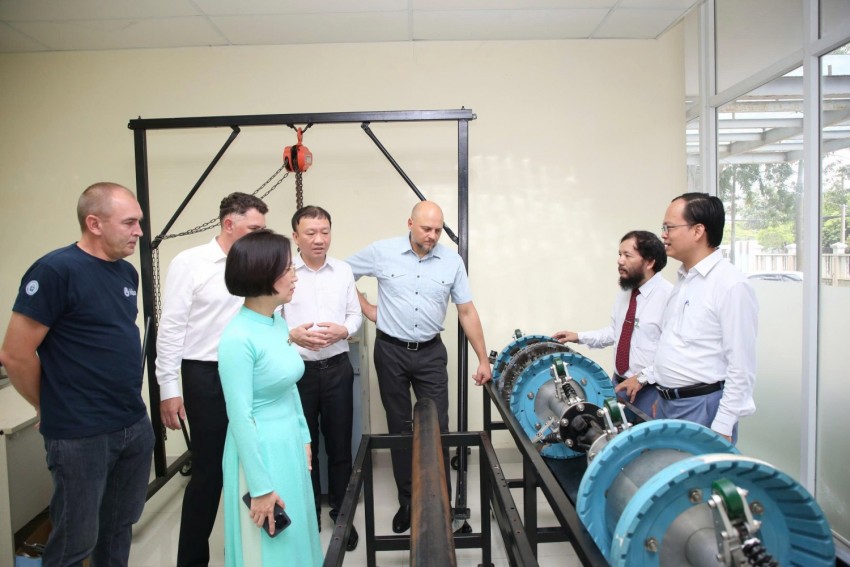 PVU và Vietsovpetro tăng cường hợp tác đào tạo, nghiên cứu khoa học
