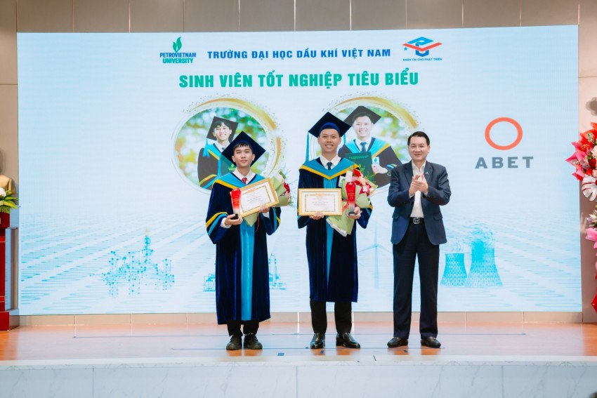 Tiếp nối di sản   Chắp cánh khát vọng