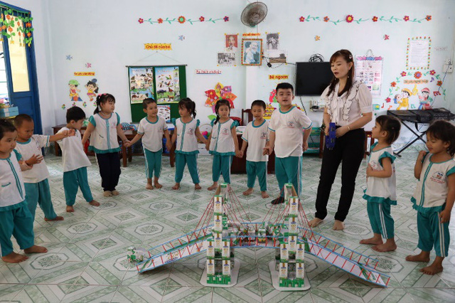 4 năm triển khai, sữa học đường tỉnh Bến Tre “được lòng” cả thầy trò, phụ huynh - Ảnh 3.