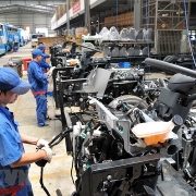 Công nghiệp Việt vượt qua khủng hoảng Covid-19 như thế nào?