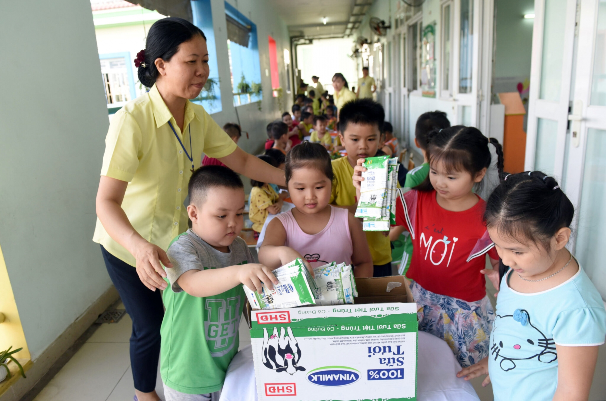 sua hoc duong tp ho chi minh chuong trinh nhan van dem lai nhieu niem vui cho con tre