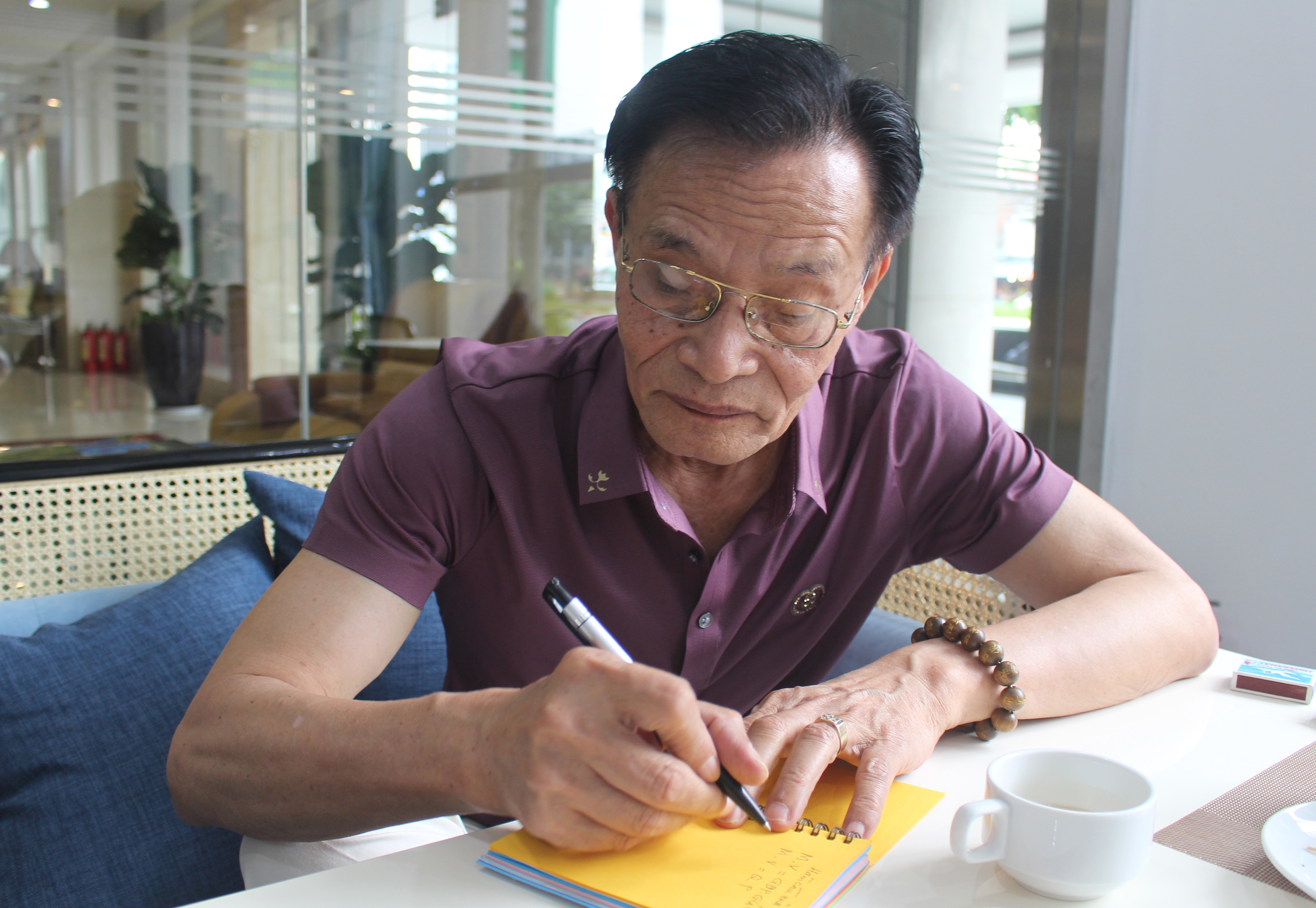 Chuyên gia Lê Xuân Nghĩa mổ xẻ lý do ngân hàng lãi to giữa dịch Covid-19 - 5