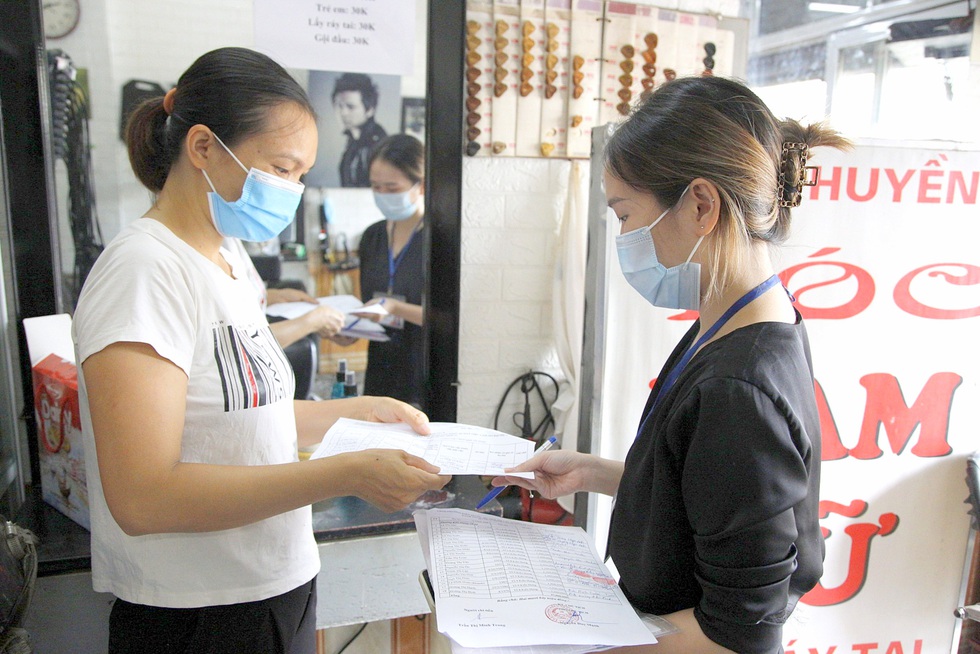 Tiền hỗ trợ khó khăn do Covid-19 đến đúng lúc chúng tôi cần... - 6