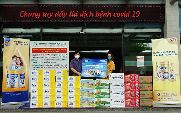 Vinamilk san sẻ khó khăn mùa dịch, hỗ trợ thiết thực gần 170 tỷ đồng cho người tiêu dùng