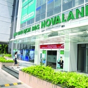 Vay vốn quốc tế có dễ?