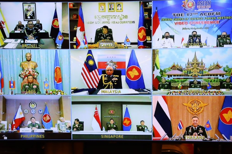 Hội nghị trực tuyến Tư lệnh lực lượng quốc phòng các nước ASEAN: Nhấn mạnh Biển Đông, kêu gọi đối thoại và hợp tác Hội nghị trực tuyến Tư lệnh lực lượng quốc phòng các nước ASEAN: Nhấn mạnh tình hình Biển Đông, kêu gọi đối thoại và hợp tác