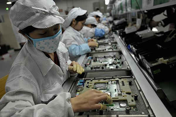 Điện tử, máy tính và linh kiện đạt giá trị cao nhất, chiếm 24,23% tổng giá trị kim ngạch nhập khẩu, tăng 17,9%