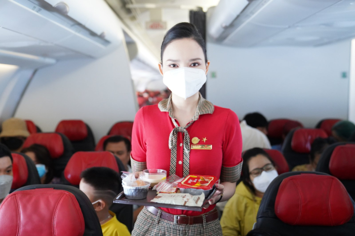 Vietjet cabin crew