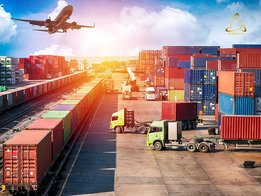 Khơi thông “mạch máu” logistics Việt Nam