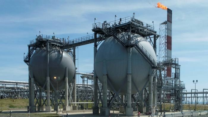 Giá năng lượng ngày 17/1: Giá dầu tiếp tục tăng, giá khí tự nhiên điều chỉnh nhẹ