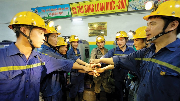 Sáng mãi tinh thần 