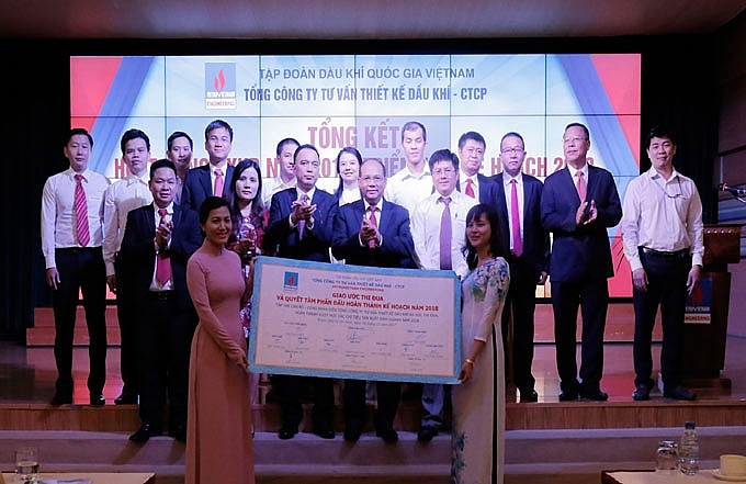 Tập trung cho thị trường ngoài tap trung cho thi truong ngoai