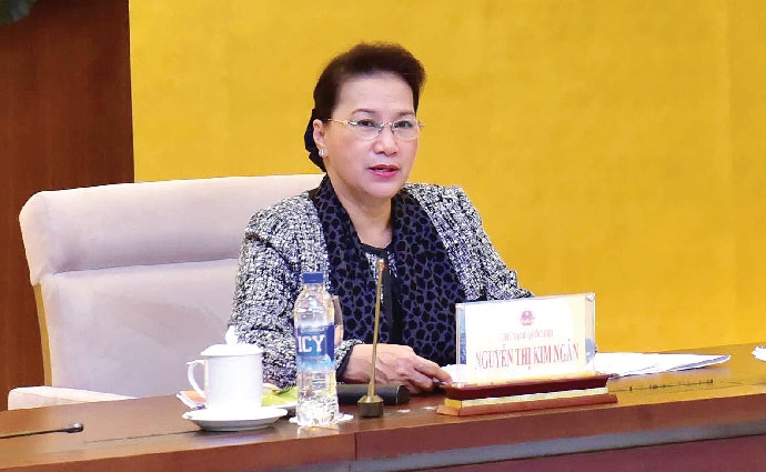 chu tich quoc hoi nguyen thi kim ngan dau khi la nganh kinh te rat quan trong cua dat nuoc