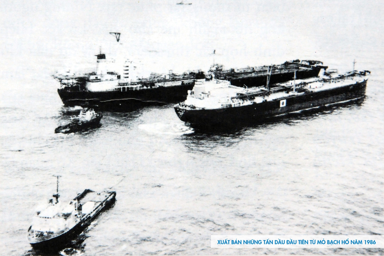 photo nganh dau khi viet nam thuc hien y nguyen cua bac ho