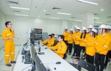 Thắp sáng vùng đất cực Nam
