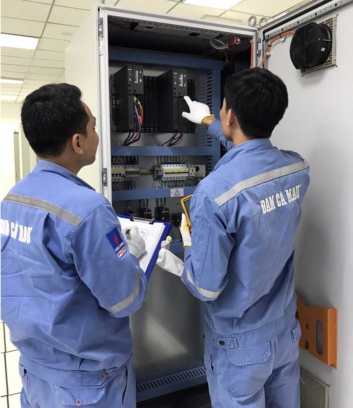 Kỹ sư trẻ tìm thấy hạnh phúc trong công việc