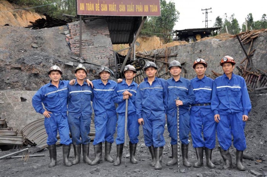 Đảng bộ TKV: Một nhiệm kỳ chuyển mình và bứt phá dang-bo-tkv-mot-nhiem-ky-chuyen-minh-va-but-pha