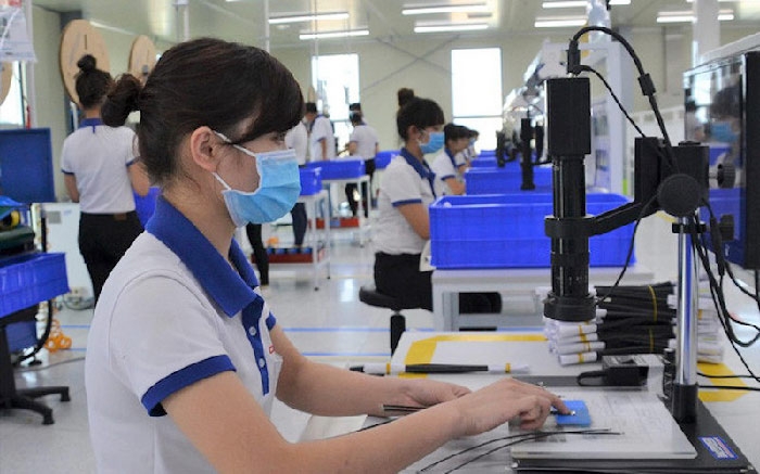 Doanh nghiệp da giày hiến kế duy trì sản xuất